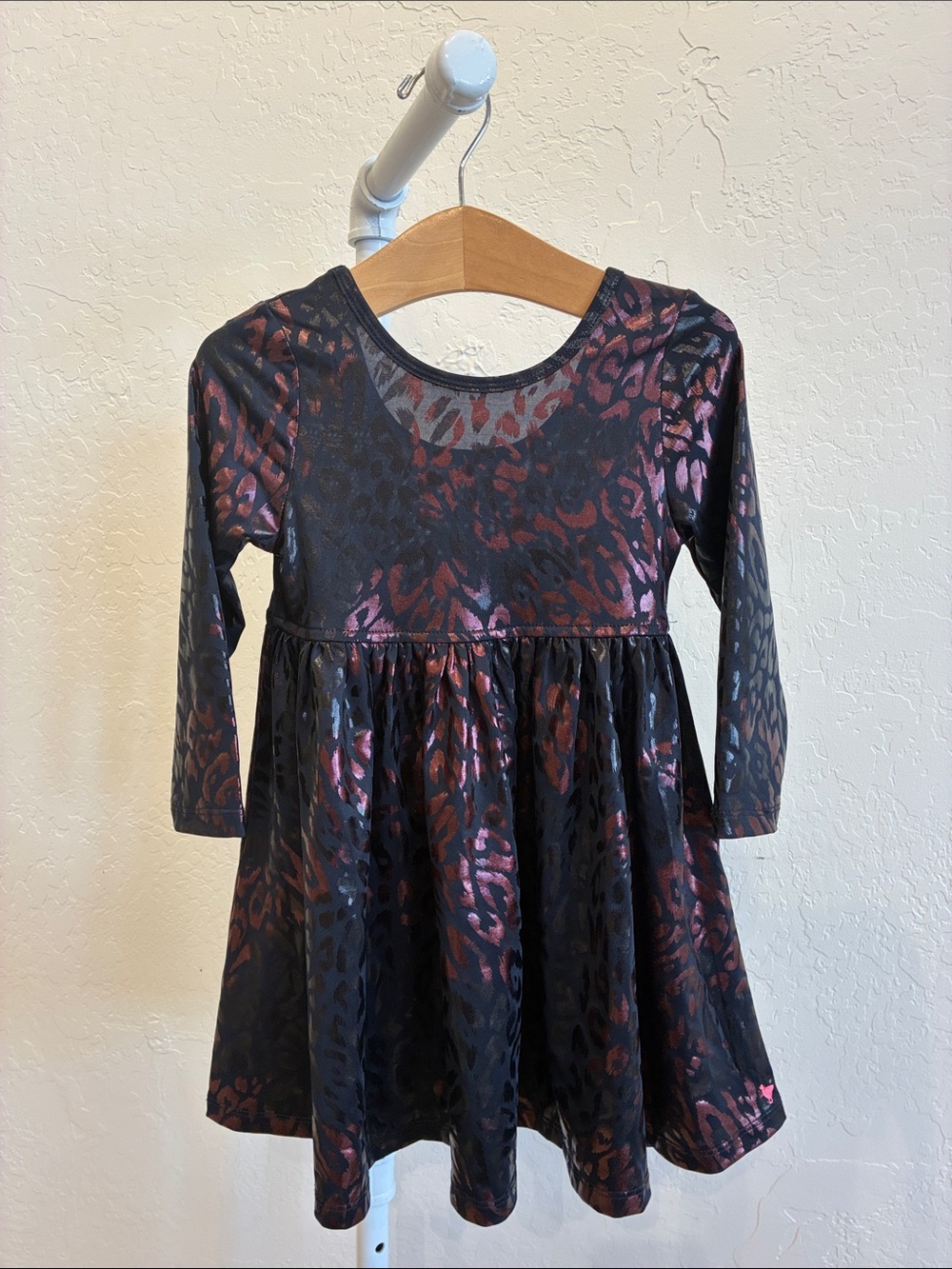 Pink Chicken Girls' Metallic Leopard-Print Long Sleeve Dress in Black & Rose